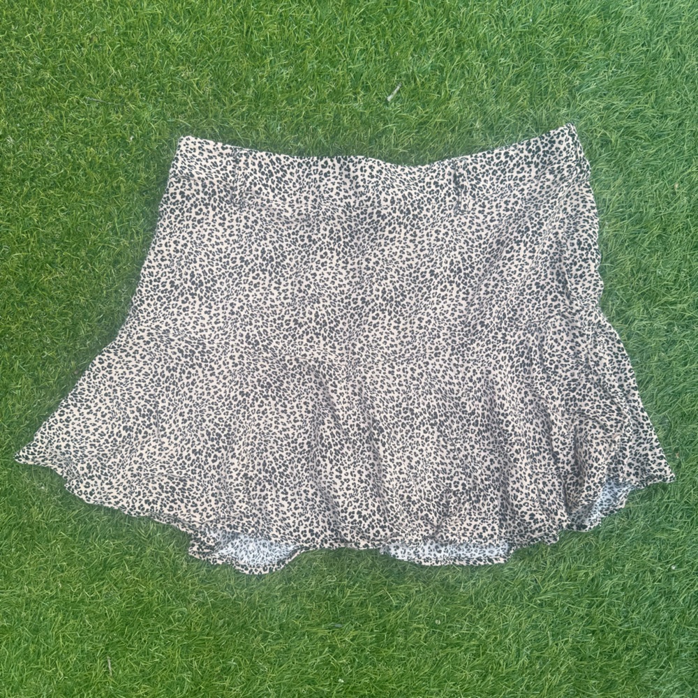 Urban Romantics Leopard Print Mini Skort– Size Small